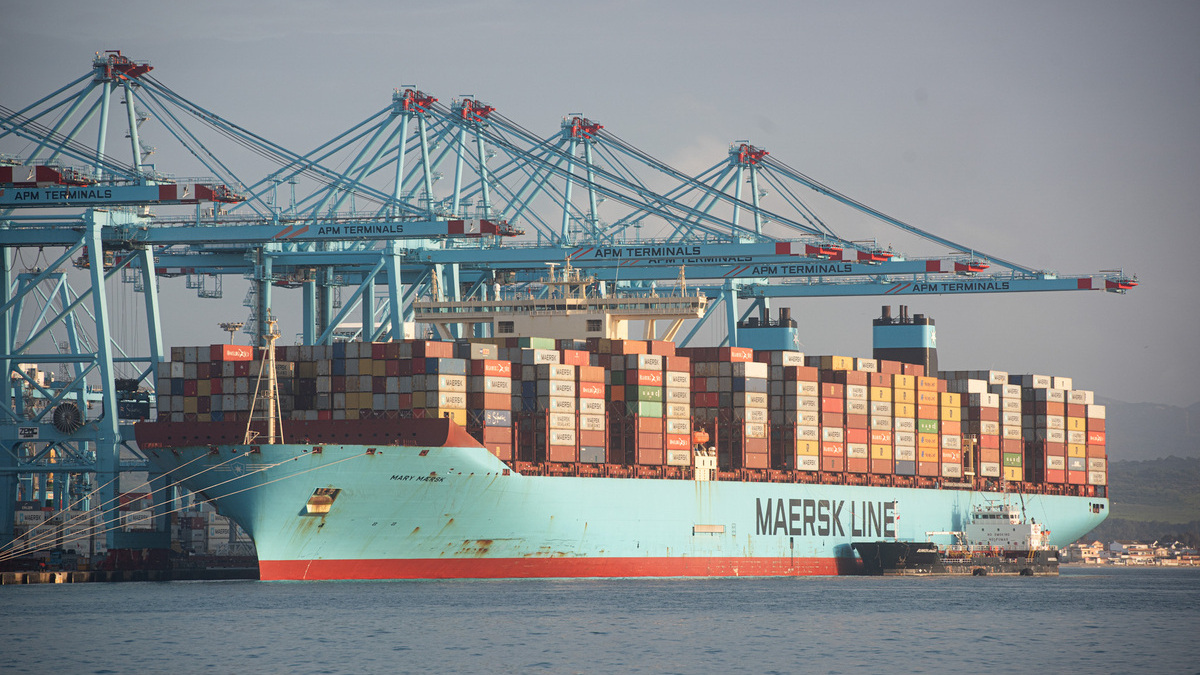 Los empresarios prevén pérdidas en Algeciras con el desvío de rutas de Maersk a Tánger