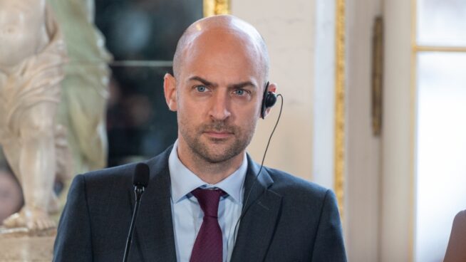Francia ve «casi inevitable» una guerra con Irán si no hay acuerdo nuclear