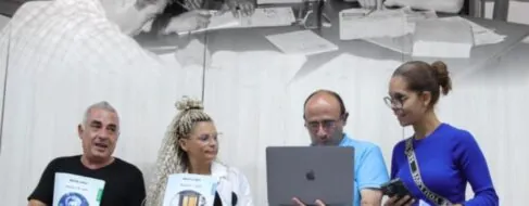 Sesenta años transformando vidas: ecca.edu y la revolución de la educación a distancia