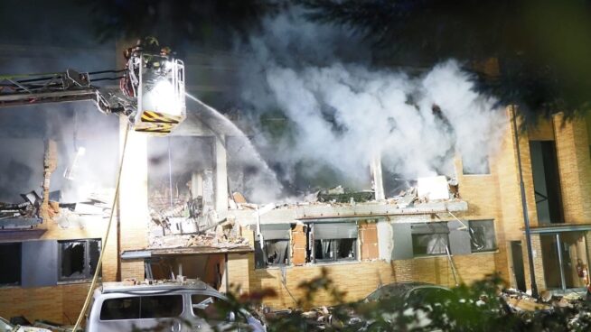 Una fuerte explosión de gas en un edificio en Noáin (Navarra) obliga a desalojar 50 viviendas