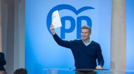 Feijóo asegura que la ley judicial que propone el PSOE es «una medida del régimen de Franco»