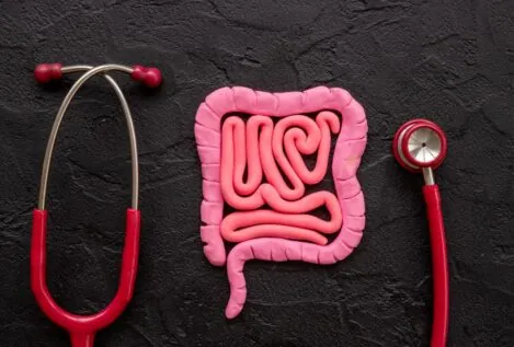 La fruta que limpia el colon y protege la flora intestinal de forma saludable