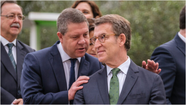 Los apoyos de García-Page en su divorcio: sus hijos y el hermano gemelo que dejó el PSOE