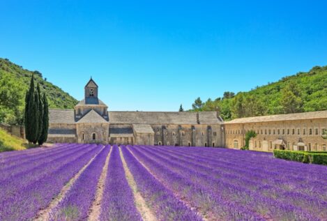 El pueblo más bonito del mundo se encuentra en el sur de Francia, según Travel + Leisure