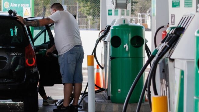 El IPC sube dos décimas en enero y arranca el año en el 3% por la subida de la luz y la gasolina