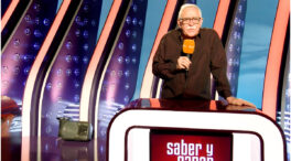 La vida actual de Juanjo Cardenal, la icónica voz en off de 'Saber y ganar' que se jubiló en 2021