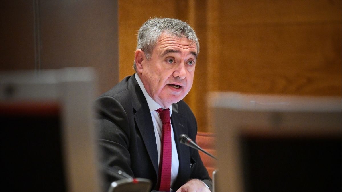 El Constitucional aparta al magistrado Macías de las sentencias sobre la amnistía