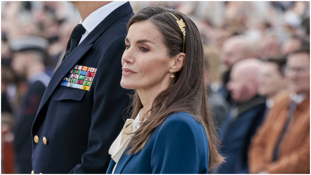 Elegante y toques cítricos: el perfume que usa la reina Letizia y que tiene versión ‘low cost’