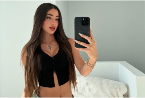 Así es la casa de lujo de Lola Lolita: un chalet inmenso en el que vive de alquiler (y sola)