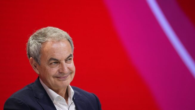 Zapatero respalda el canal de Iglesias en pleno desembarco en América Latina: «Allí estamos»