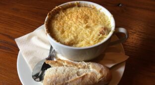 Sopa de cebolla o cómo recomponer un corazón roto