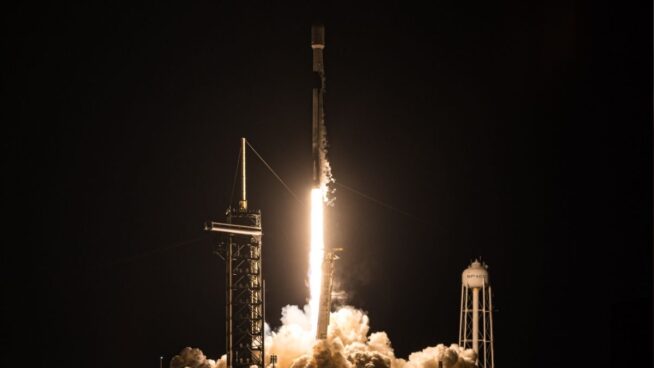 Hito en la historia espacial de España: SpaceX lanza con éxito el satélite militar SpainSat NG I