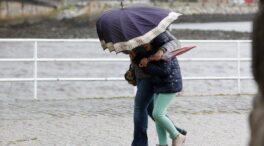 La borrasca Herminia azota España con varias comunidades en alerta por viento y lluvia