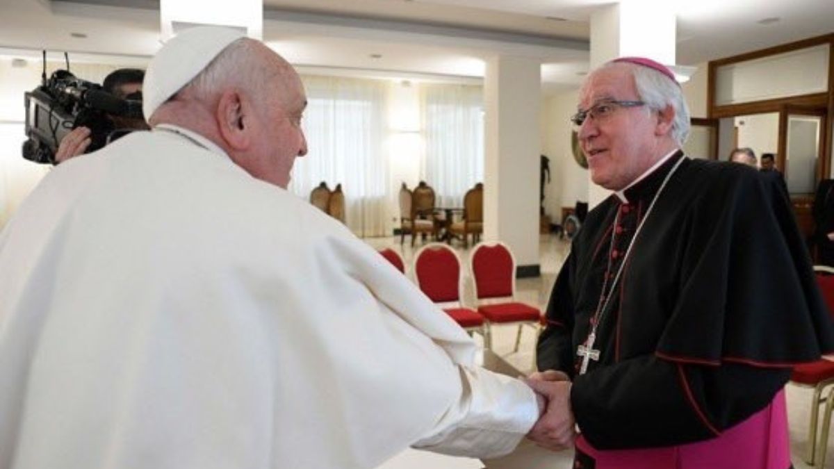 El arzobispo de Sevilla asume que el Papa pueda renunciar por su estado de salud