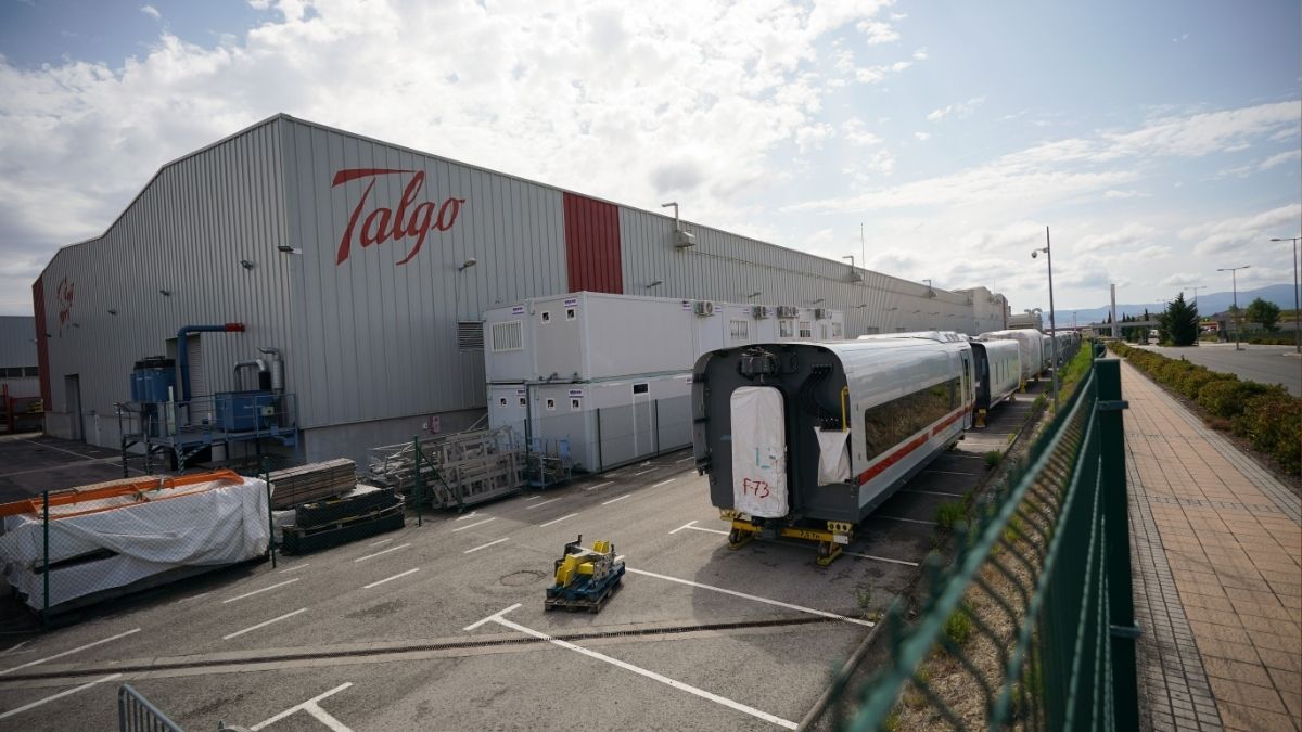 La CNMV suspende la cotización de Talgo tras mejorar Sidenor su oferta de compra