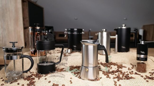 Descubre el sabor puro del café con una cafetera de prensa francesa