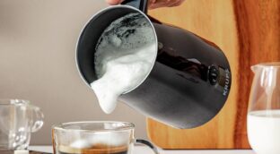 Lleva tu café al siguiente nivel con los mejores espumadores de leche