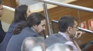 Una exdiputada de Podemos acusa de machistas a Iglesias y Monedero