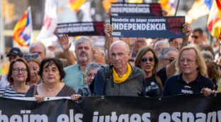 La ANC admite una caída de ingresos de un millón y pide a sus miembros un gasto «racional»