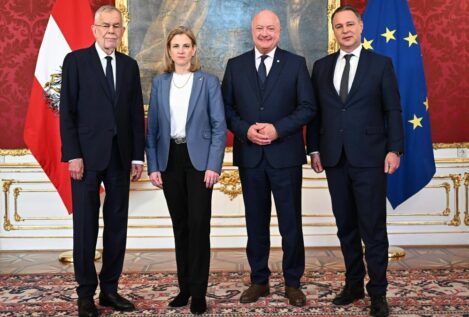 Austria: conservadores, socialistas y liberales se unen para que la derecha radical no gobierne