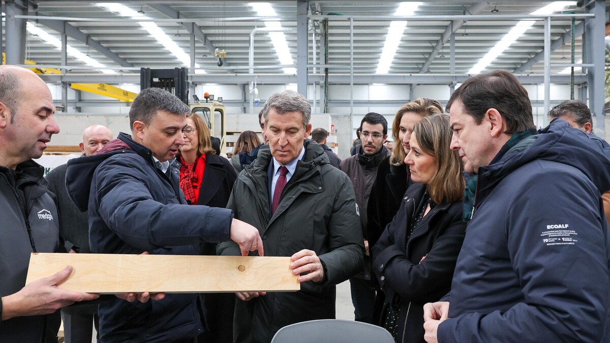 Fernández Mañueco anuncia la construcción de 1.300 viviendas para jóvenes en Castilla y León