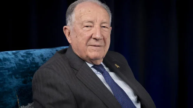 Félix Sanz Roldán con Juan Luis Cebrián