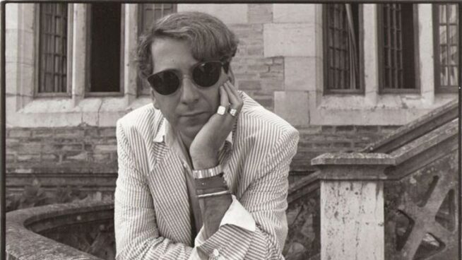 El primer crepúsculo de Luis Antonio de Villena