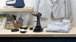 Plancha rápido y sin esfuerzo con las mejores planchas verticales de vapor