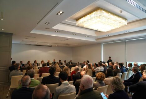 Críticos de Vox dicen «hasta aquí» a Abascal: piden un congreso de refundación y primarias