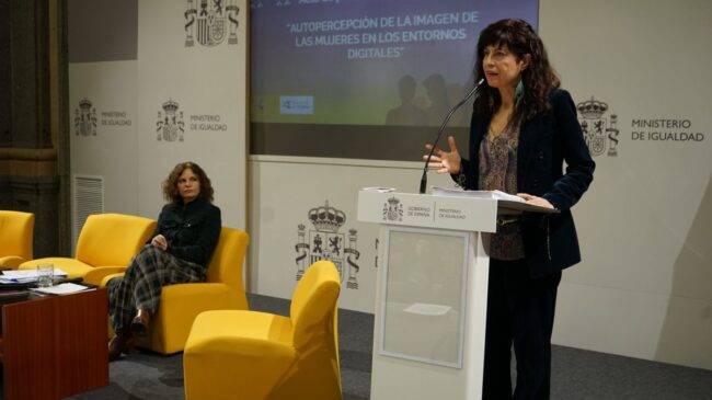 Igualdad propone subvencionar a 'influencers' feministas para «despatriarcalizar» las redes