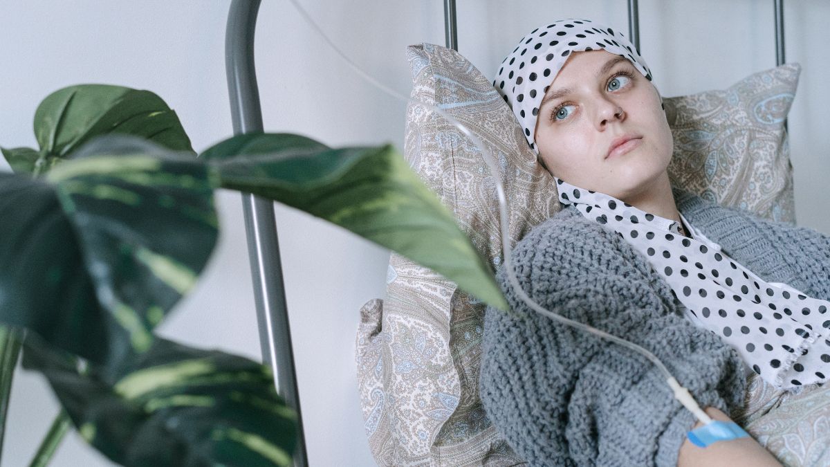 Los pacientes de cáncer que sobreviven los cinco primeros años, suelen vivir una década más