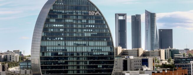 Bruselas da alas al BBVA para recurrir al Supremo la intervención del Gobierno en la opa