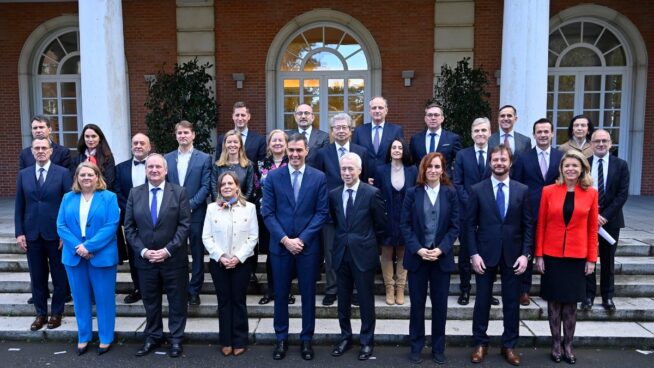 La industria farmacéutica invertirá 9.000 millones de euros en España