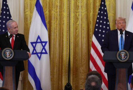 Trump asegura que EEUU «se hará cargo» de Gaza y baraja enviar tropas estadounidenses