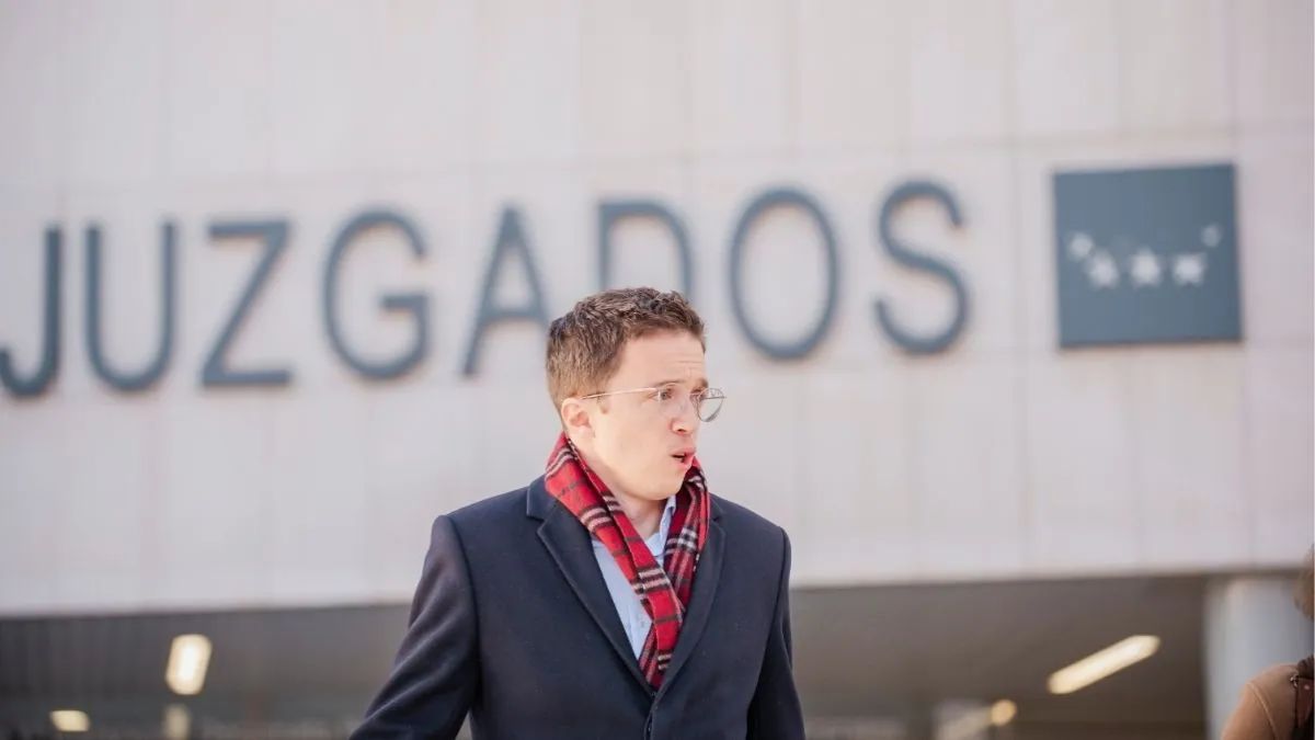 El juez solicita los móviles de Errejón y Mouliaá para el informe policial de sus conversaciones