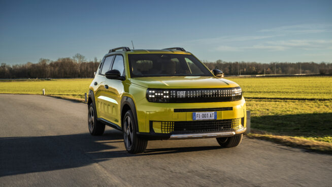 El Fiat Panda de toda la vida crece una talla para 'comerle la tostada' a Dacia
