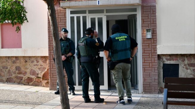 La asociación mayoritaria de guardias civiles reclama usar armas largas contra el narco