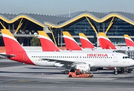 Iberia reconvertirá a mecánicos de coches para atender sus aviones en un curso remunerado