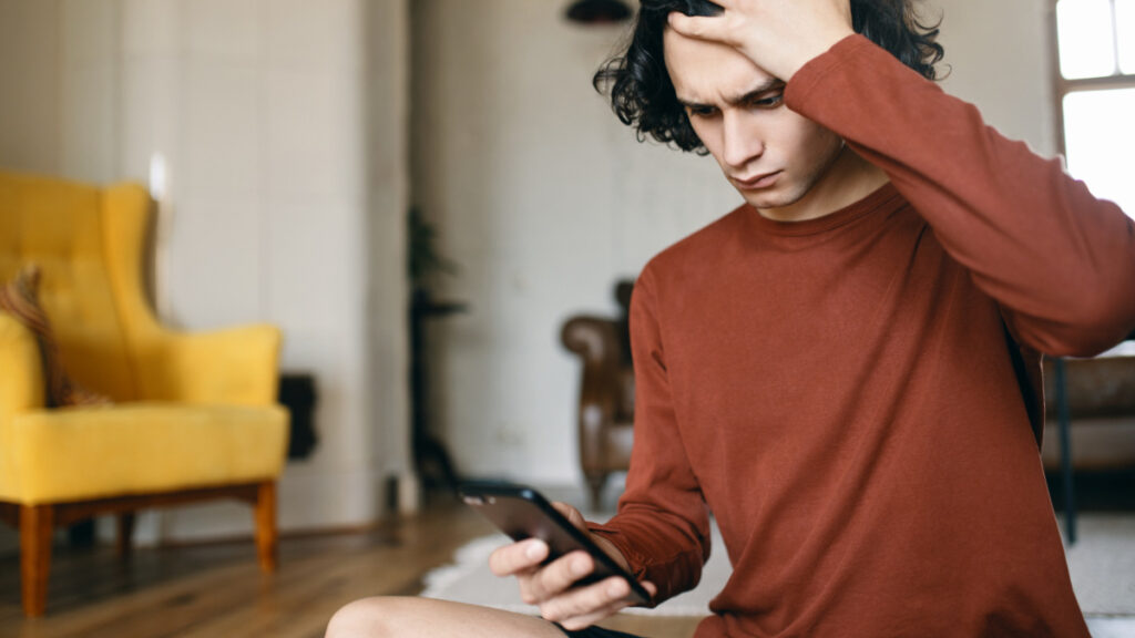 joven-ghosting-redes-sociales