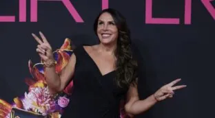 Karla Sofía Gascón sí acudirá finalmente a la gala de los Oscar