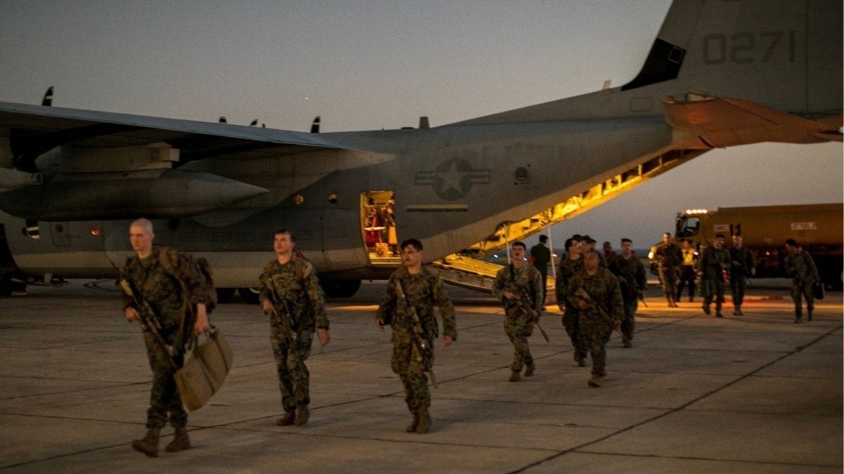 Llegan marines a Guantánamo tras anunciar Trump que meterá ahí a inmigrantes irregulares