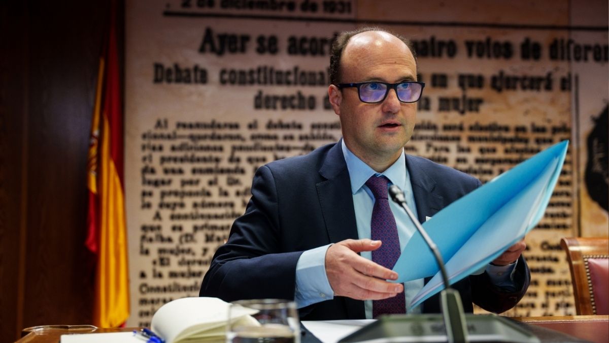 El jefe de Gabinete de Maroto se excusa en una denuncia para guardar silencio en el Senado