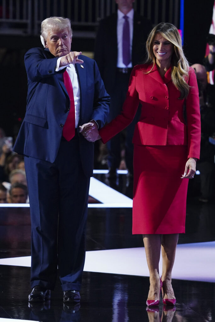 El rojo es uno de sus colores favoritos. (Fuente: EFE)