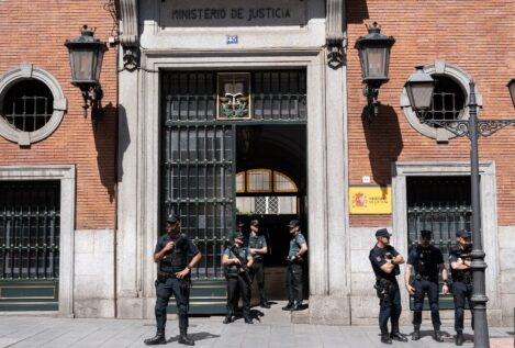 Los médicos privados autónomos llevan a los tribunales a los 'hermanos' de Muface