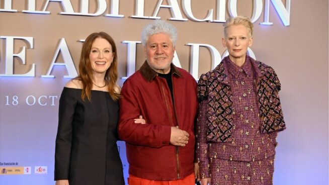 Pedro Almodóvar, Julianne Moore y Tilda Swinton no asistirán este sábado a los Goya