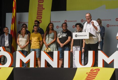 Òmnium pide «multiplicar» los cursos de catalán con un mínimo de 200.000 plazas anuales