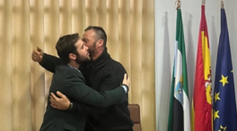 PP y Podemos cierran un pacto «histórico» en un pueblo de Badajoz para aprobar las cuentas