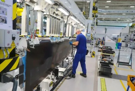 La producción industrial se disparó un 8,5% en marzo tras dos meses en negativo