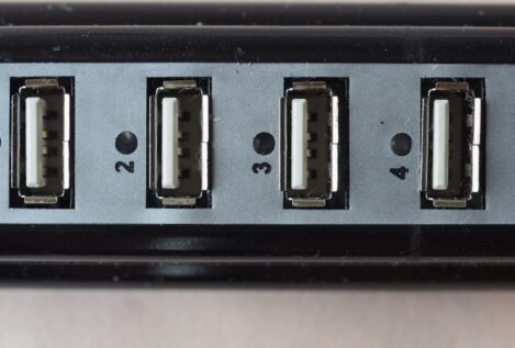 El mayor secreto de los puertos USB de la tele: «Fundamental para aprovechar espacio»