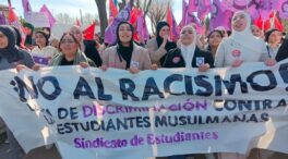 El Gobierno da 441.000 euros a los jóvenes que insultan a PP y Vox y promueven el 'hiyab'